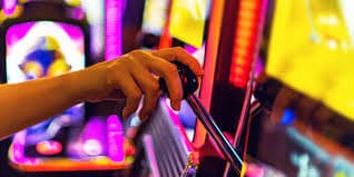 Filipino player celebrating a win on bet 2026 mobile platform